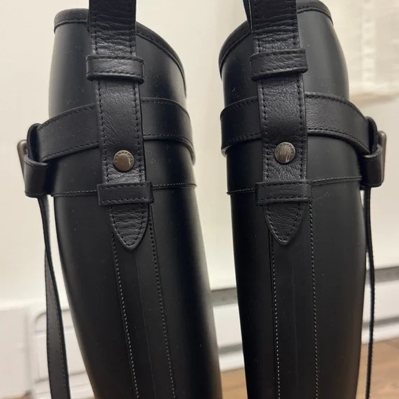 Burberry Women's Black equestrian rain boots with leather straps - Picture 8 of 10